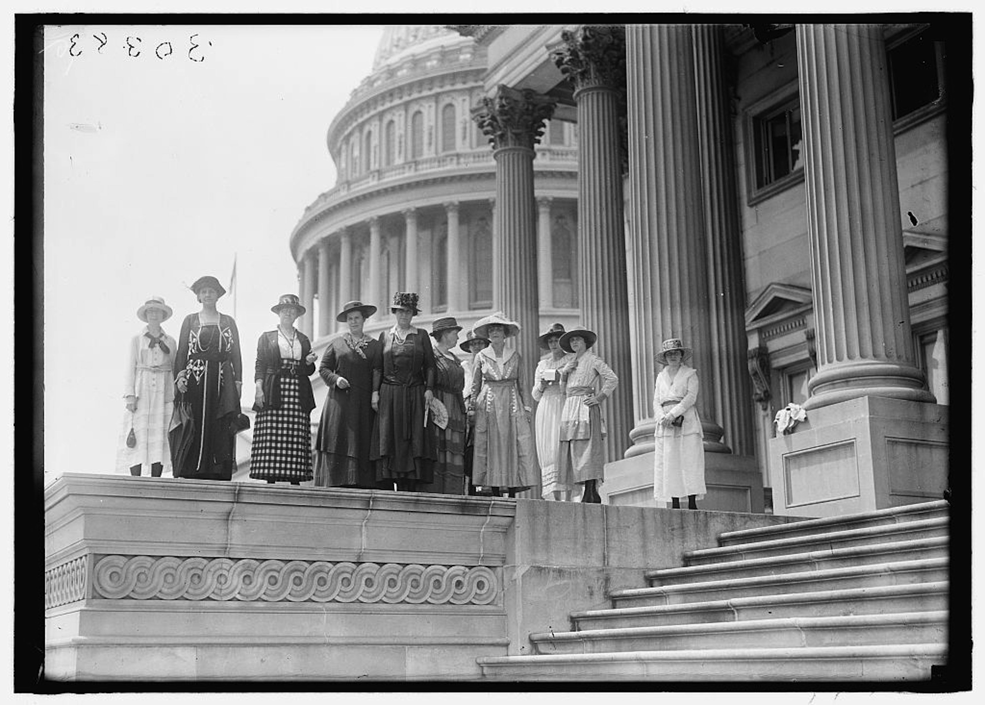 Suffragettes at U.S. Capitol